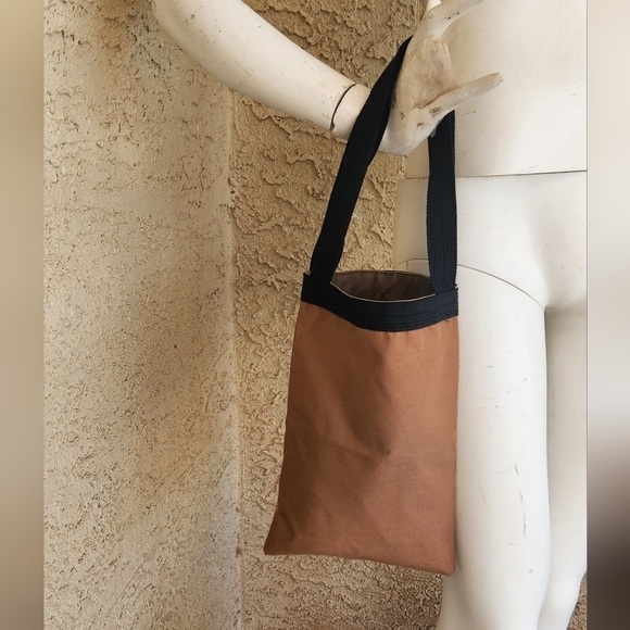 LITTLE BROWN BAG‎ - Picture 2 of 5